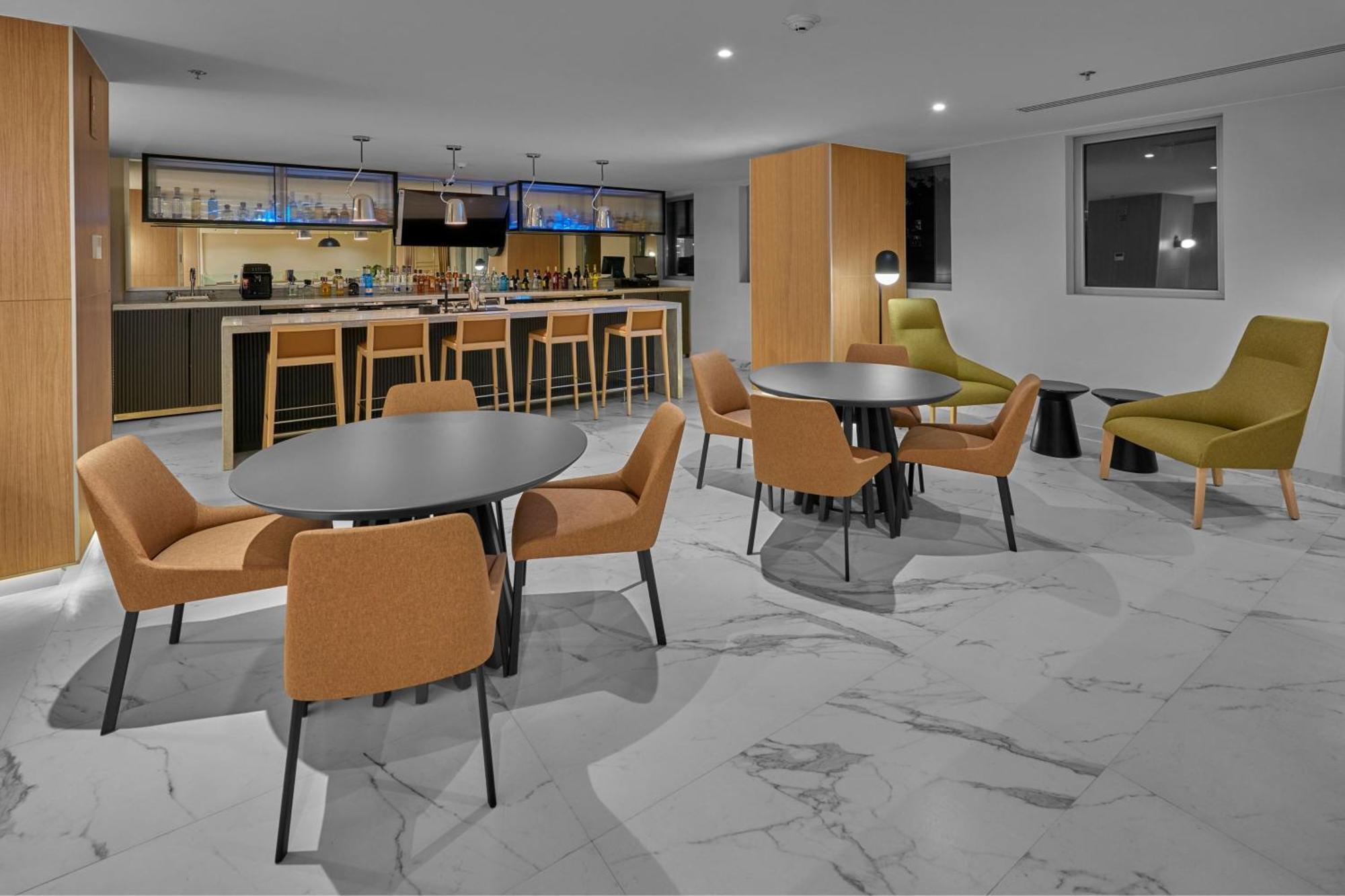 City Express Plus By Marriott Guadalajara Providencia Exterior foto